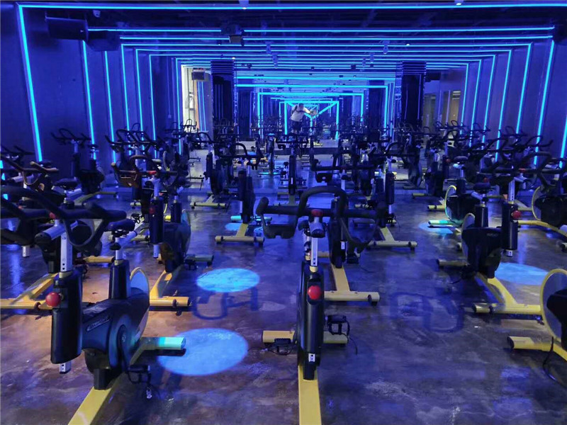 健身俱乐部